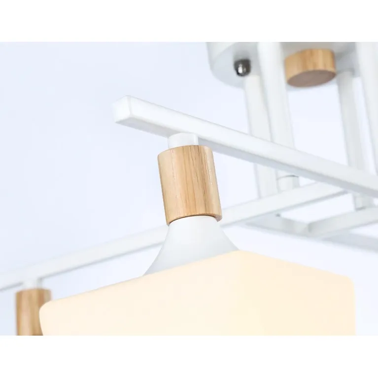 Потолочная люстра Ambrella light Traditional Modern TR9495 в Нижнем Новгороде