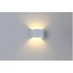 Настенный светильник DesignLed GW-9201A-5-WH-WW 001806