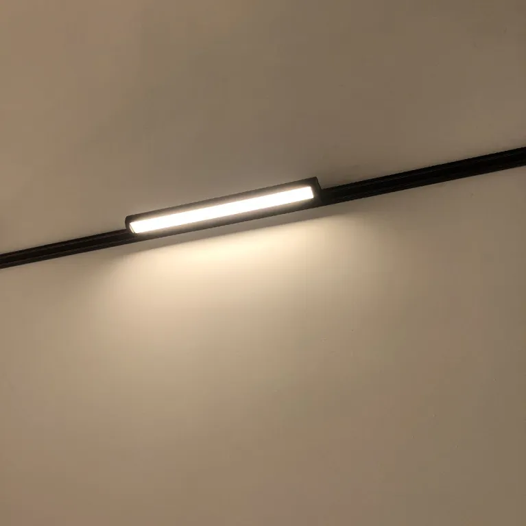 Трековый магнитный светильник iLedex Vision SMART 4825-040-L305-12W-110DG-BK в Нижнем Новгороде