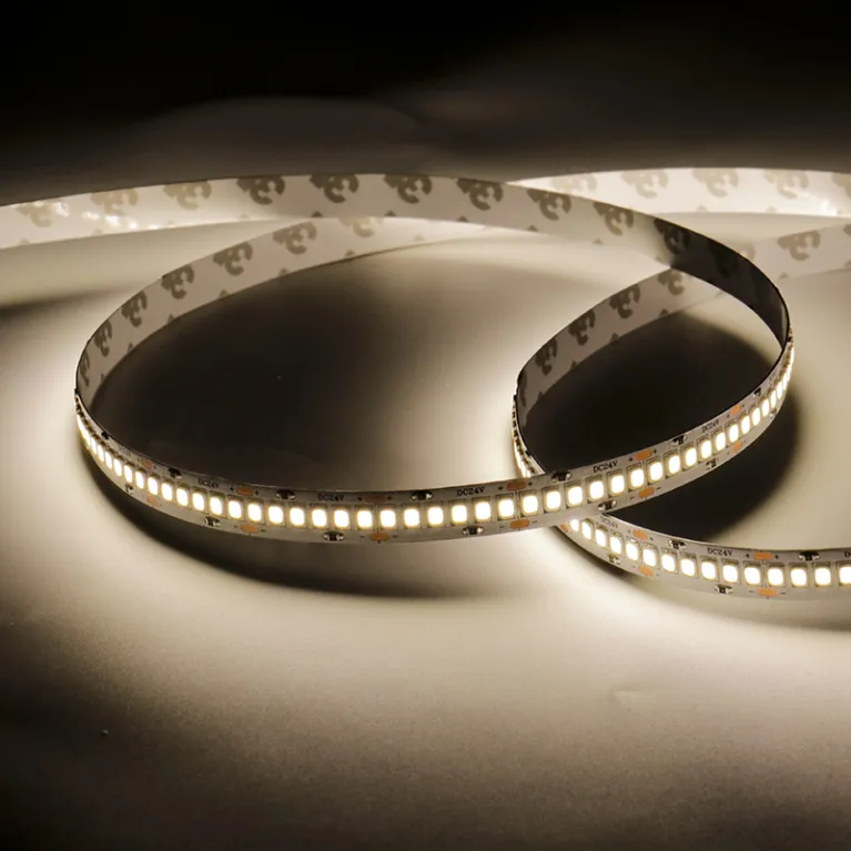 Светодиодная лента SWG Standard 2835 240 LED/м 20 Вт/м 24В IP20 SWG2240-24-20-NW-M 00-00032743 в Нижнем Новгороде