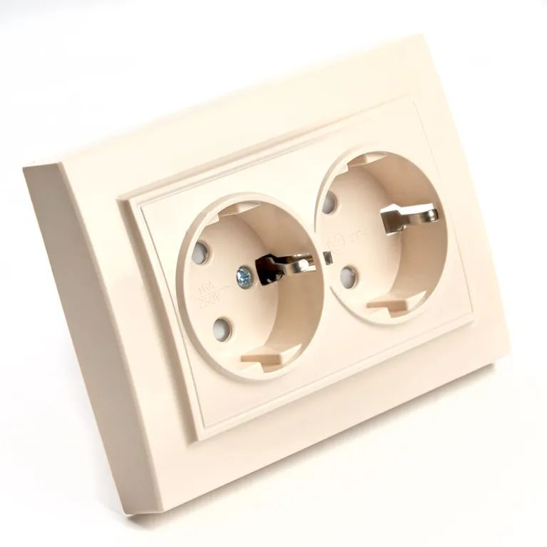 Розетка 2-местная Stekker PST16-9014-02 с защитной шторкой 39240 в Нижнем Новгороде
