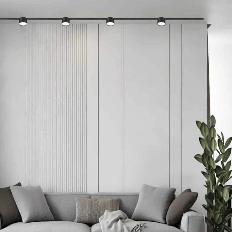 Трековый магнитный светильник Reluce 13006-9.3-001UR magnetic LED8W BK в Нижнем Новгороде