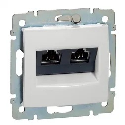Розетка компьютерная 2хRJ45 Legrand Valena 6 кат STP на винтах белая 774245