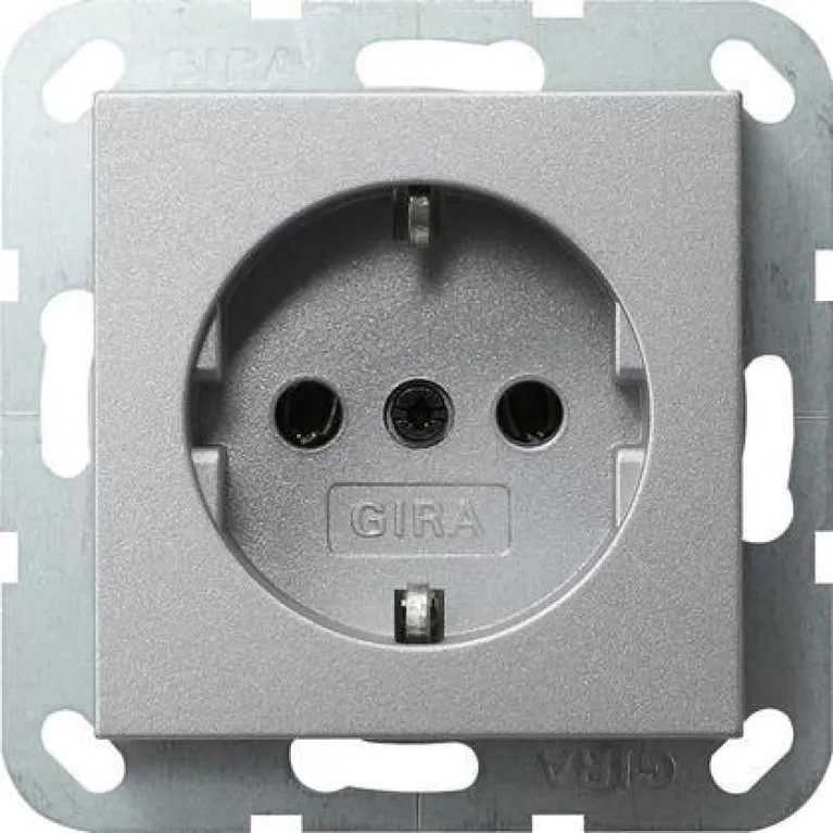 Розетка Gira System 55 Schuko с/з 16A 250V безвинтовой зажим алюминий 018826 в Нижнем Новгороде