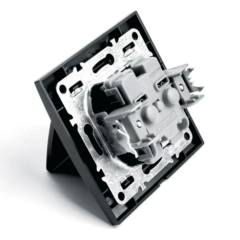 Розетка 1-местная с крышкой Stekker PST16-9012-03 с защитной шторкой 39481 в Нижнем Новгороде