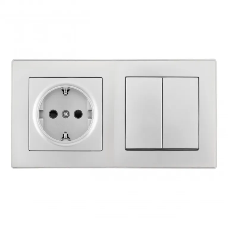 Выключатель двухклавишный с розеткой Arte Milano SET06-2-30-2-40-1 silver в Нижнем Новгороде