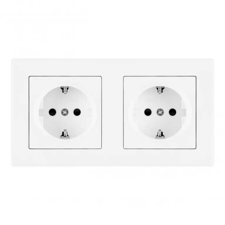 Розетка двойная (двухпостовая) с/з и шторками Arte Milano SET06-2-40-1x2 white в Нижнем Новгороде