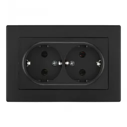 Розетка двойная с/з и шторками Arte Milano SET06-double-40-2 black