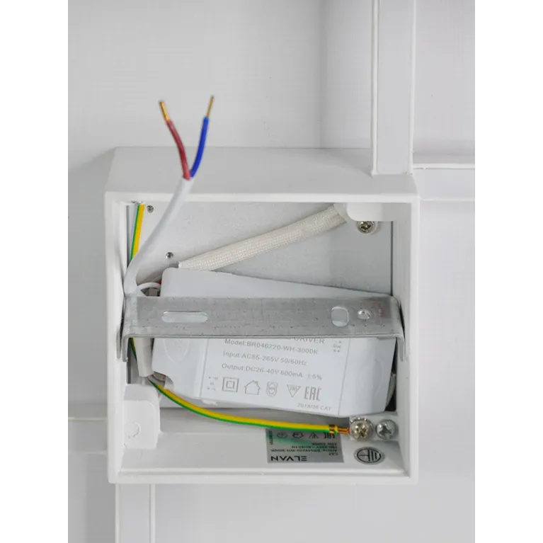 Настенный светодиодный светильник Elvan GW-46220/2SQ-20W-WW-Wh в Нижнем Новгороде