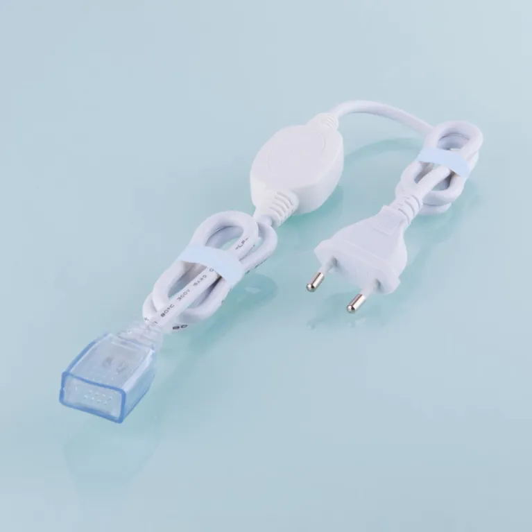 Шнур сетевой для светодиодной ленты Elektrostandard Premium LS 010 220V 2835 60Led SSH- 3 4690389125 в Нижнем Новгороде