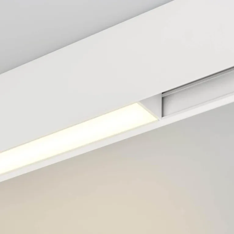 Трековый светодиодный светильник для магнитного шинопровода Arlight Mag-Flat-45-L805-24W Day4000 026 в Нижнем Новгороде