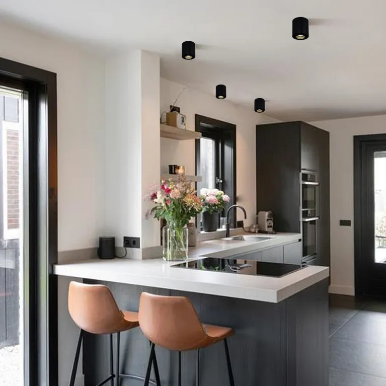 Накладной светильник Reluce 16135-9.5-001 GU10 BK в Нижнем Новгороде