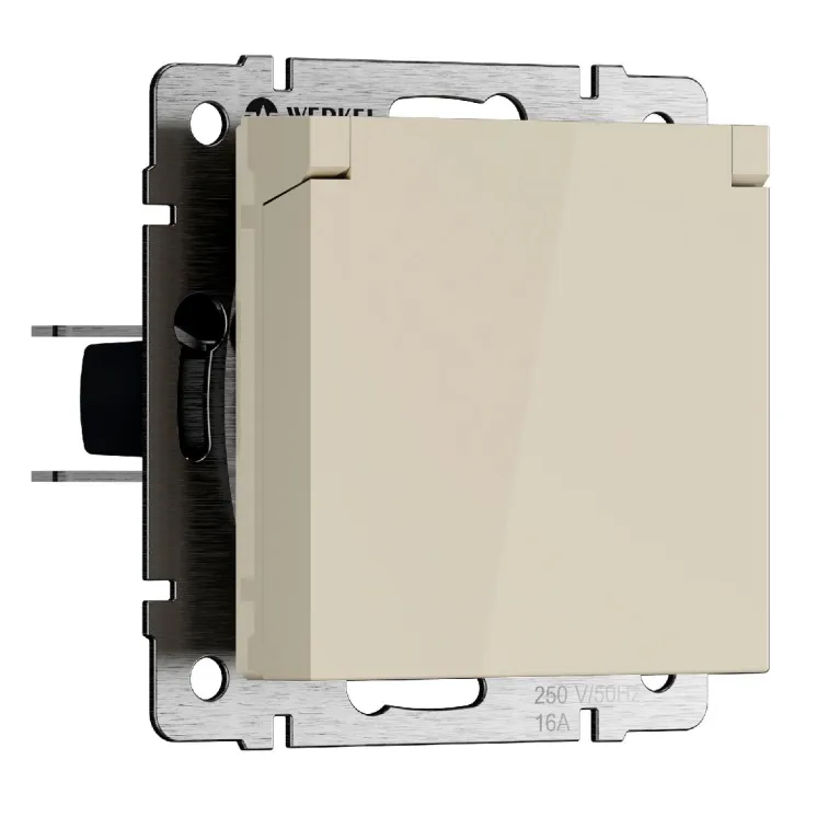 Розетка с защитной крышкой и шторками Werkel W1171203 4690389213151 a069595 в Нижнем Новгороде