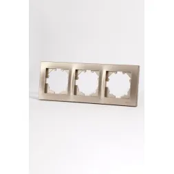 Рамка трехместная ELBI Vega 510-011400-227