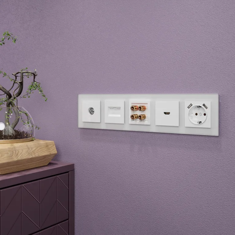 Рамка на 5 постов Werkel Favorit белый матовый W0051105 4690389160103 в Нижнем Новгороде