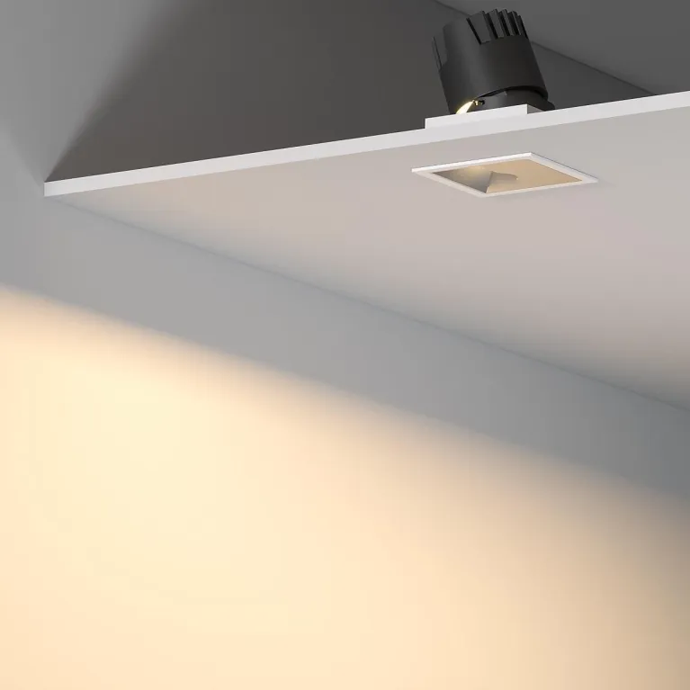 Встраиваемый светодиодный светильник Elektrostandard Inline 25091/LED 10W 3000K белый/хром a064615 в Нижнем Новгороде