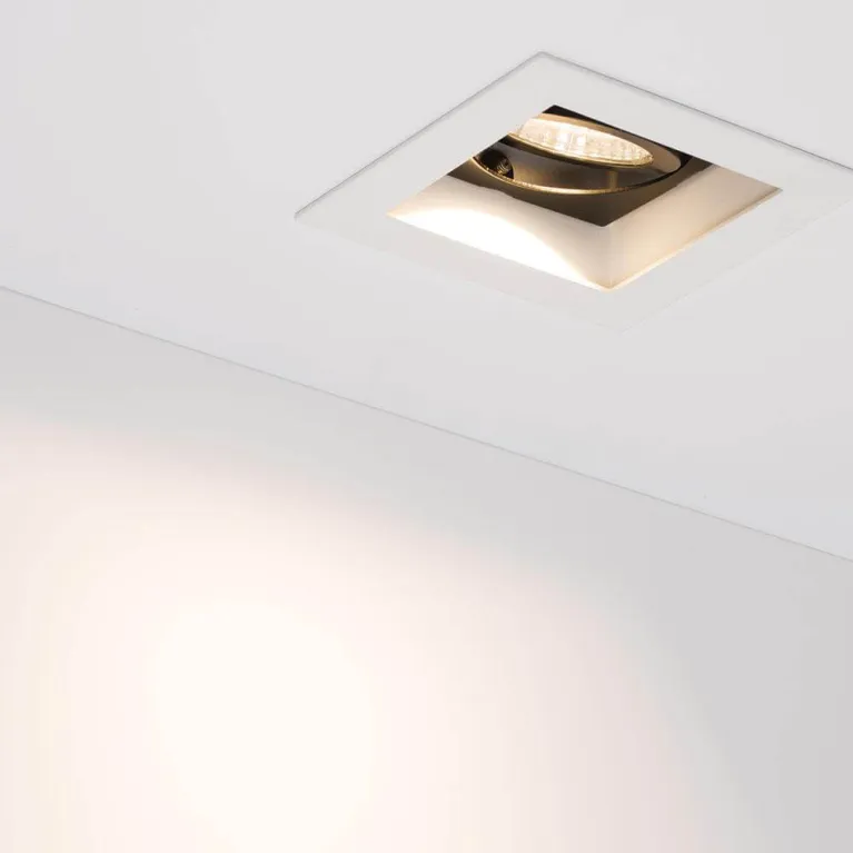 Встраиваемый светильник Arlight CL-KARDAN-S102x102-9W Warm 024126 в Нижнем Новгороде