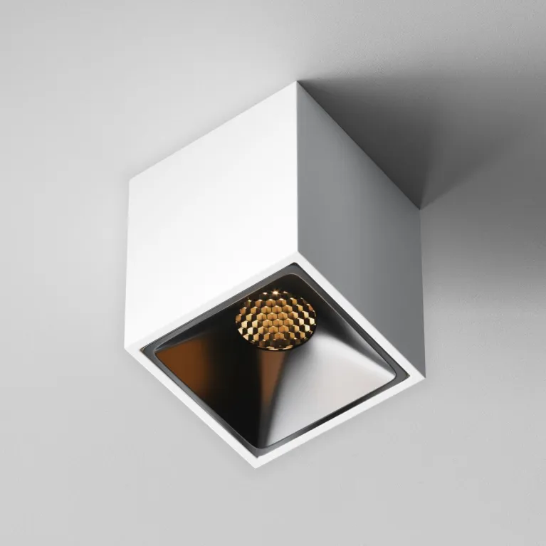 Потолочный светильник Maytoni Technical Alfa LED C065CL-8W2.7K-SQ-WB в Нижнем Новгороде