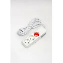 Удлинитель с/з 3вх с защитными шторками с включателем ELBI Myra 527-010203-312