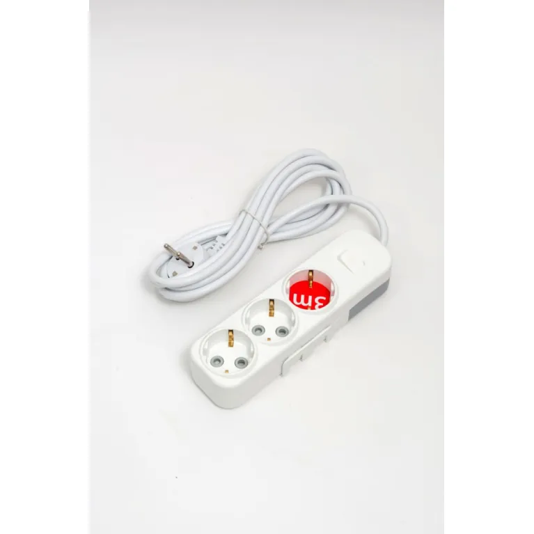 Удлинитель с/з 3вх с защитными шторками с включателем ELBI Myra 527-010203-312 в Нижнем Новгороде