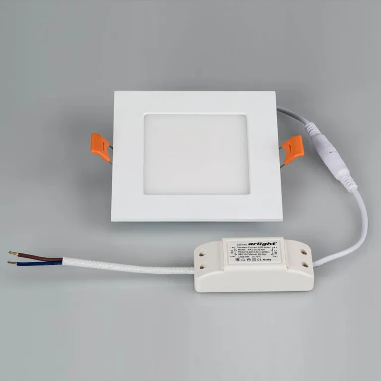 Встраиваемый светодиодный светильник Arlight DL-120x120M-9W Warm White 020127 в Нижнем Новгороде
