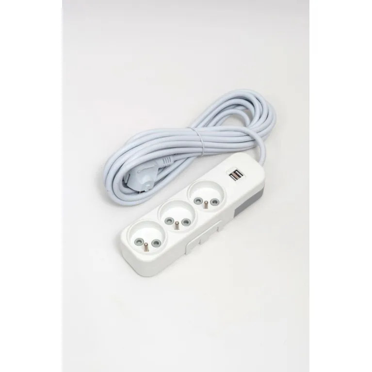 Удлинитель 3вх с защитными шторками USB UPS ELBI Myra 527-010205-316 в Нижнем Новгороде