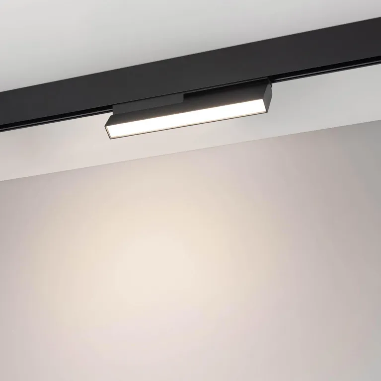 Трековый светодиодный светильник для магнитного шинопровода Arlight Mag-Orient-Flat-Fold-S230-12W Da в Нижнем Новгороде