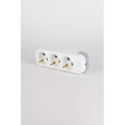 Колодка с/з 3вх с защитными шторками ELBI Myra 527-010200-301