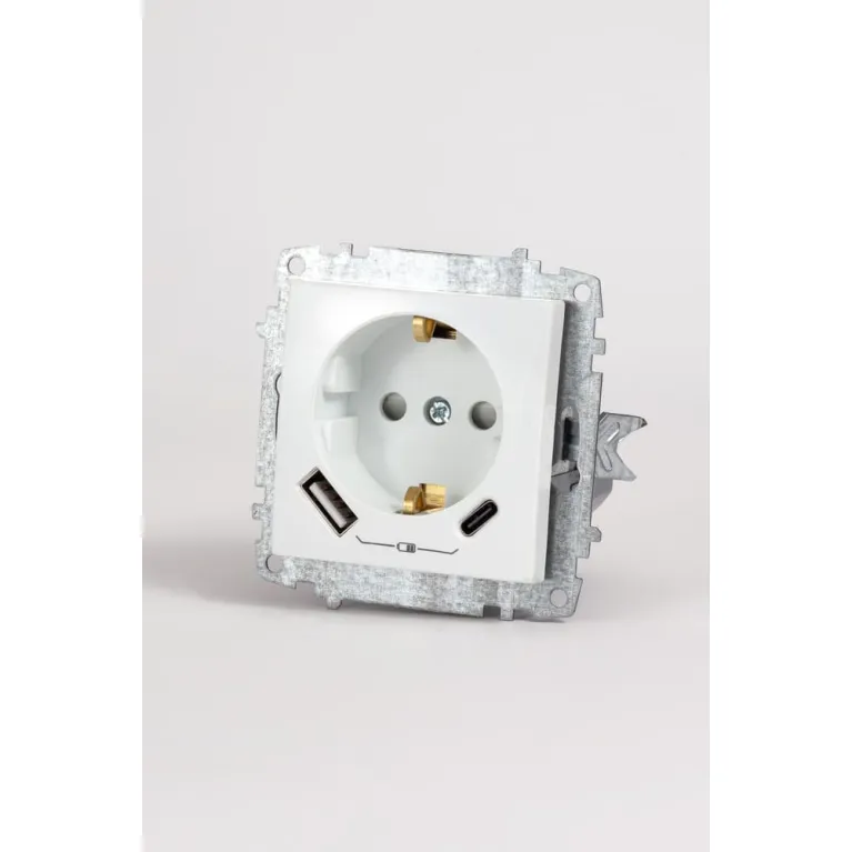 Розетка с/з зарядка (Type C+USB) ELBI Zena Vega 609-015600-334 в Нижнем Новгороде