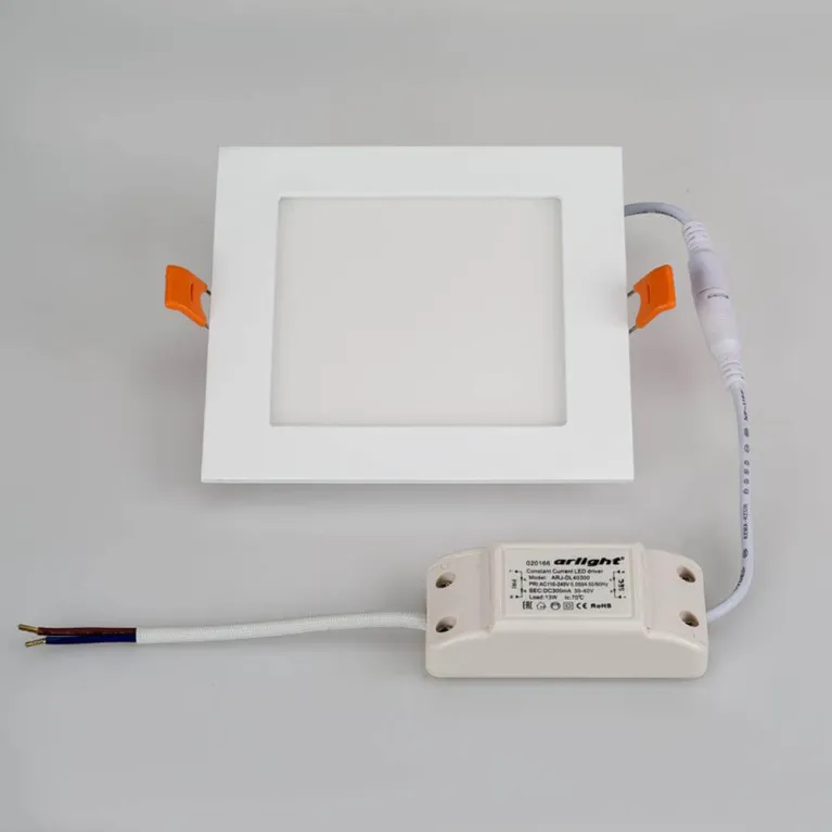 Встраиваемый светодиодный светильник Arlight DL-142x142M-13W Day White 020129 в Нижнем Новгороде