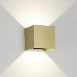 Настенный светильник Mantra Davos 9226