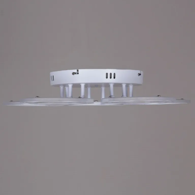 Потолочная люстра Reluce 09820-3.3-05 WH в Нижнем Новгороде