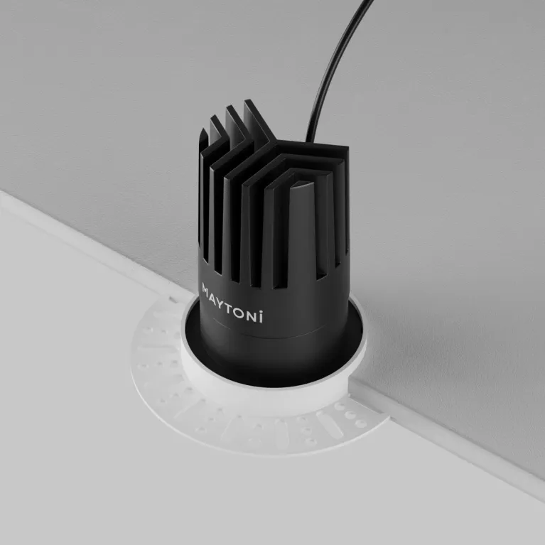 Встраиваемый светильник Maytoni Dip DL121-15W-4K-TRS-B в Нижнем Новгороде