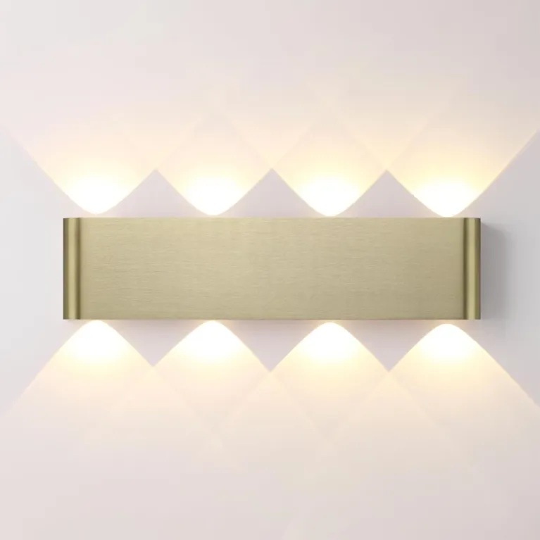 Настенный светильник Odeon Light Hightech Magnum 7107/8WL в Нижнем Новгороде