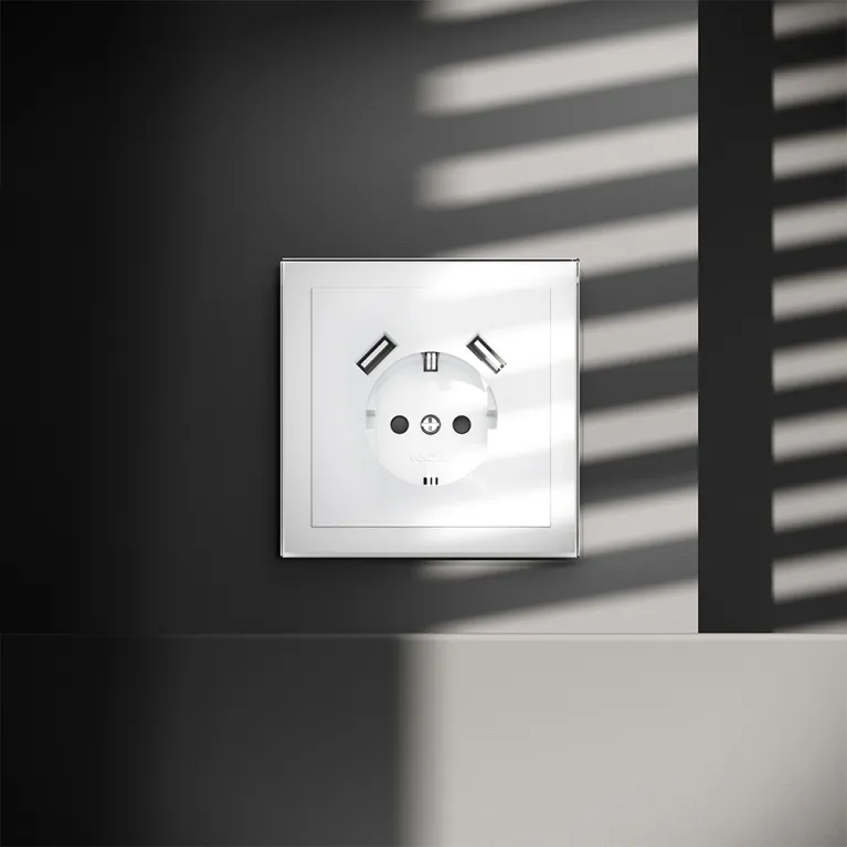 Розетка с USB, А+А Voltum S70 VLS040401 в Нижнем Новгороде